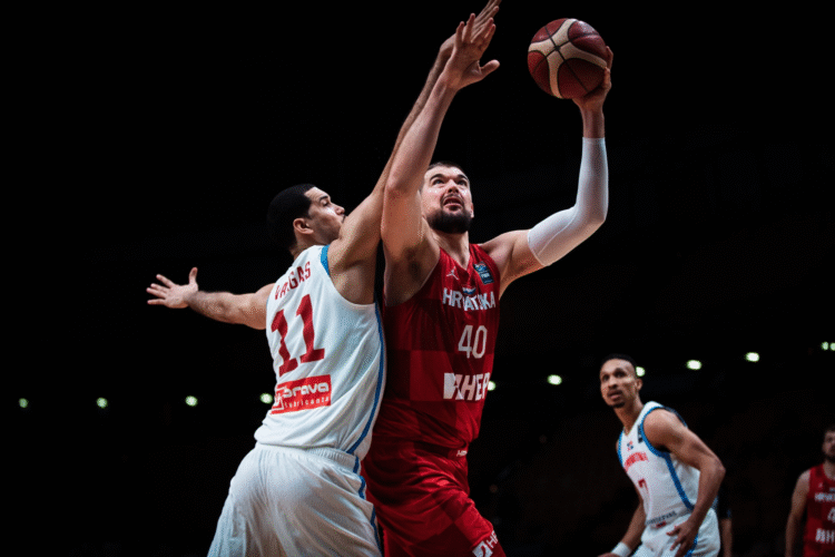 Greece Edges Israel to Set Semifinal Clash with Lithuania