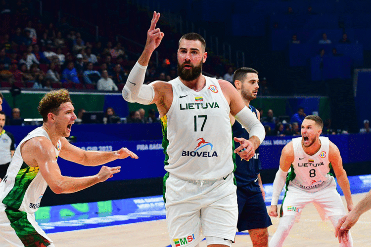 Greece Crushes Lithuania to Reach Semifinals