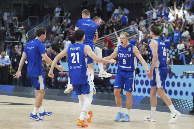 Finland Stuns Serbia to Reach EuroBasket Quarterfinals