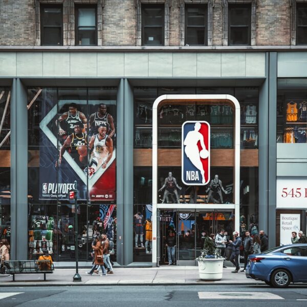 The Ultimate Guide to the NBA: History, Teams, Players, and Exciting Moments