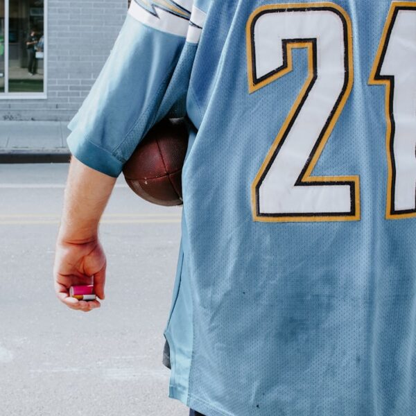 The Rise of a Basketball Legend: Unpacking Kevin Durant's Journey to Greatness