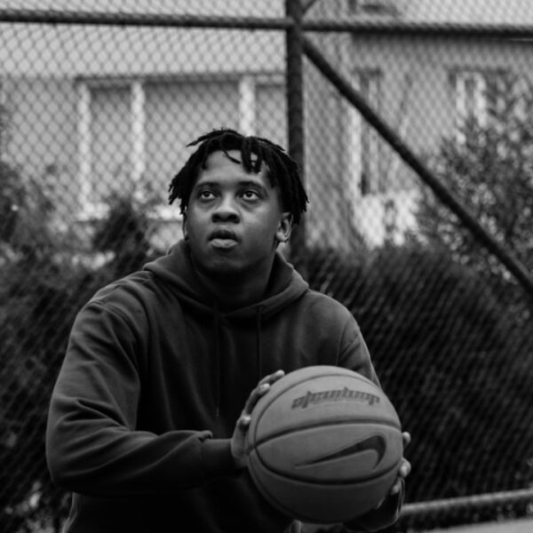 The Unstoppable Kevin Durant: A Journey to Basketball Greatness
