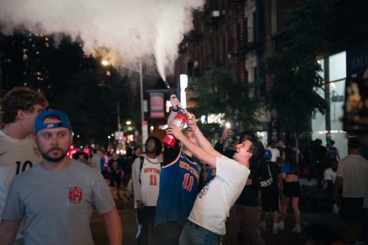 The Ultimate Guide to the New York Knicks: History, Roster, and More