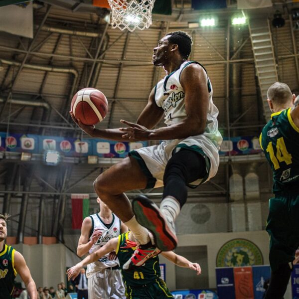 The Unstoppable Rise of Giannis Antetokounmpo: Unpacking the NBA Superstar's Journey to Greatness